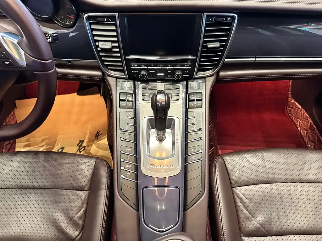 Porsche Panamera — миниатюра 20