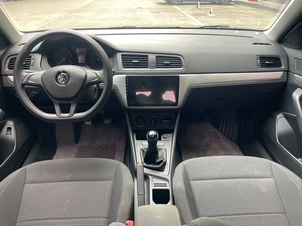 Volkswagen Lavida — миниатюра 6