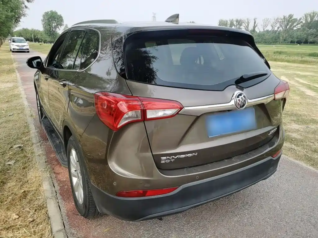 Buick Envision Plus — миниатюра 5