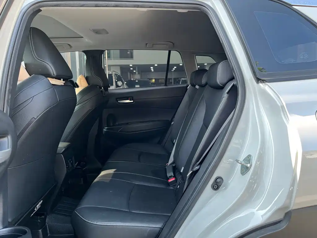 Toyota Frontlander — миниатюра 6