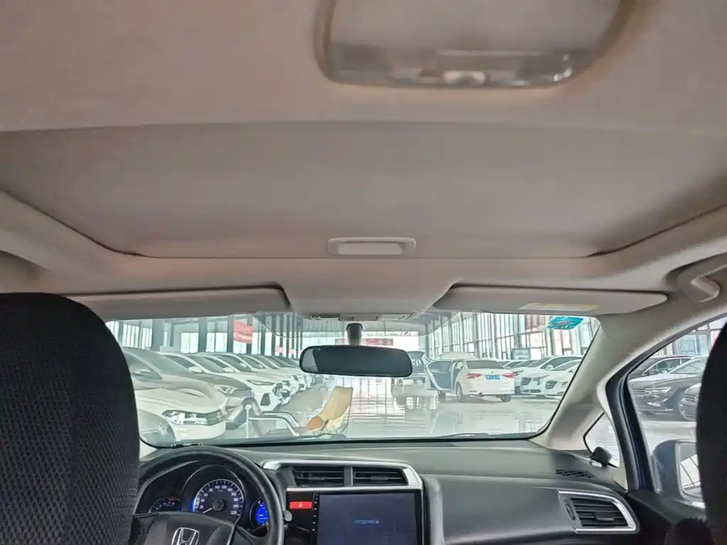 Honda Fit — миниатюра 18