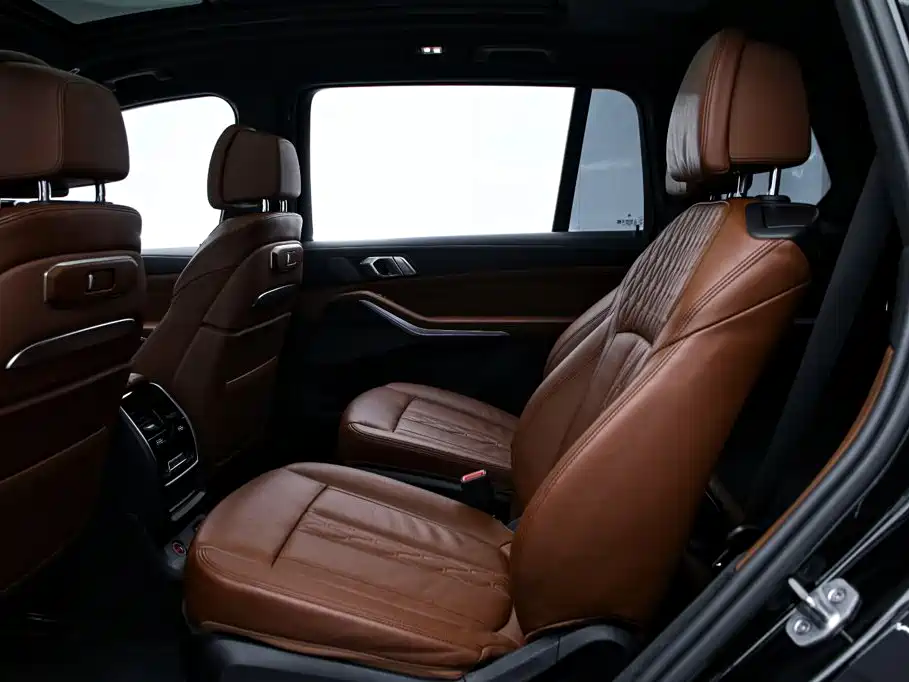 BMW X7 — миниатюра 17