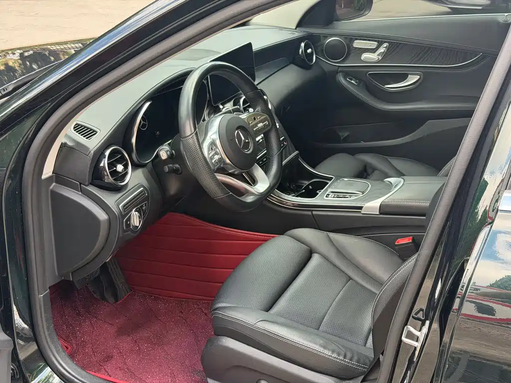 Mercedes-Benz C-Class — миниатюра 9