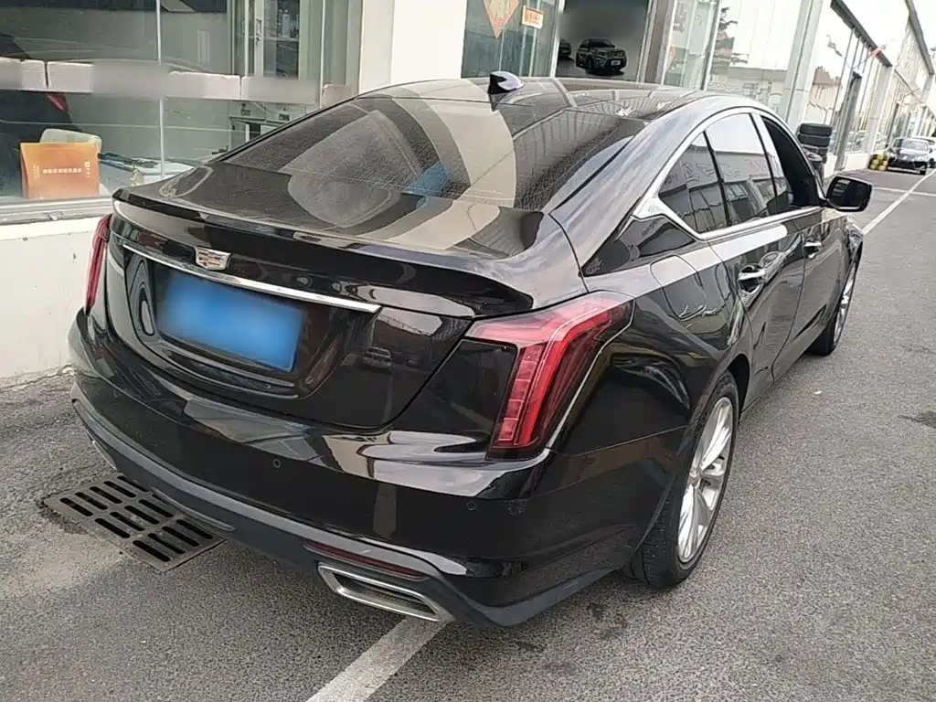 Cadillac CT5 — миниатюра 7