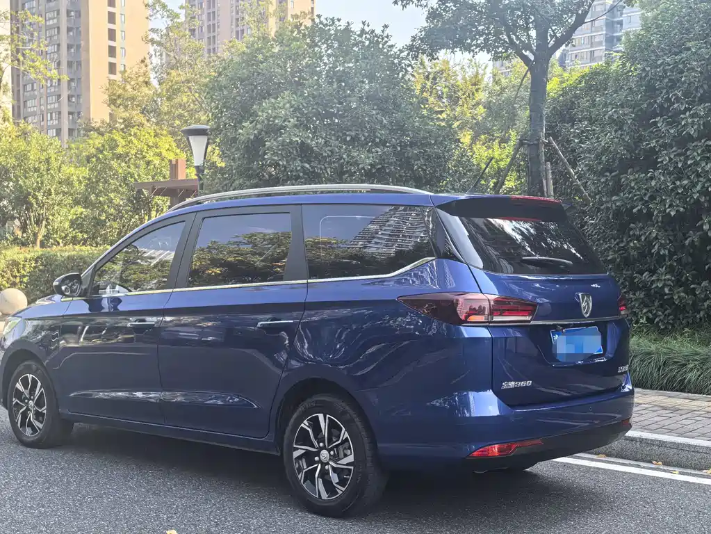 Baojun 360 — миниатюра 6