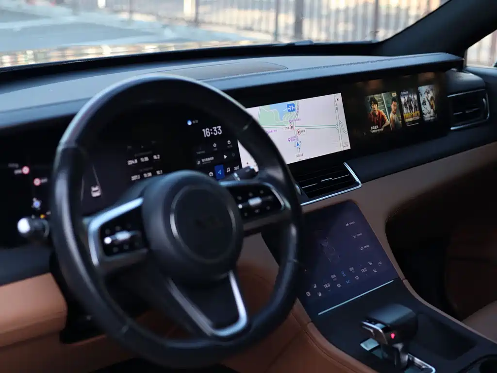 Li Auto Li ONE — миниатюра 16