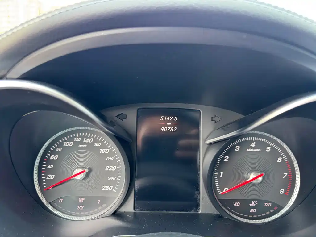 Mercedes-Benz C-Class — миниатюра 5