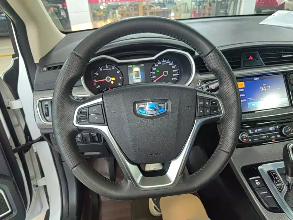 Geely Emgrand GS — миниатюра 11