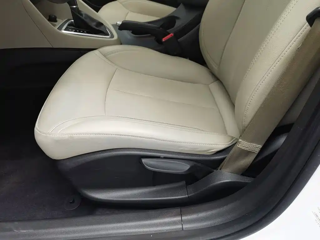 Buick Excelle — миниатюра 20
