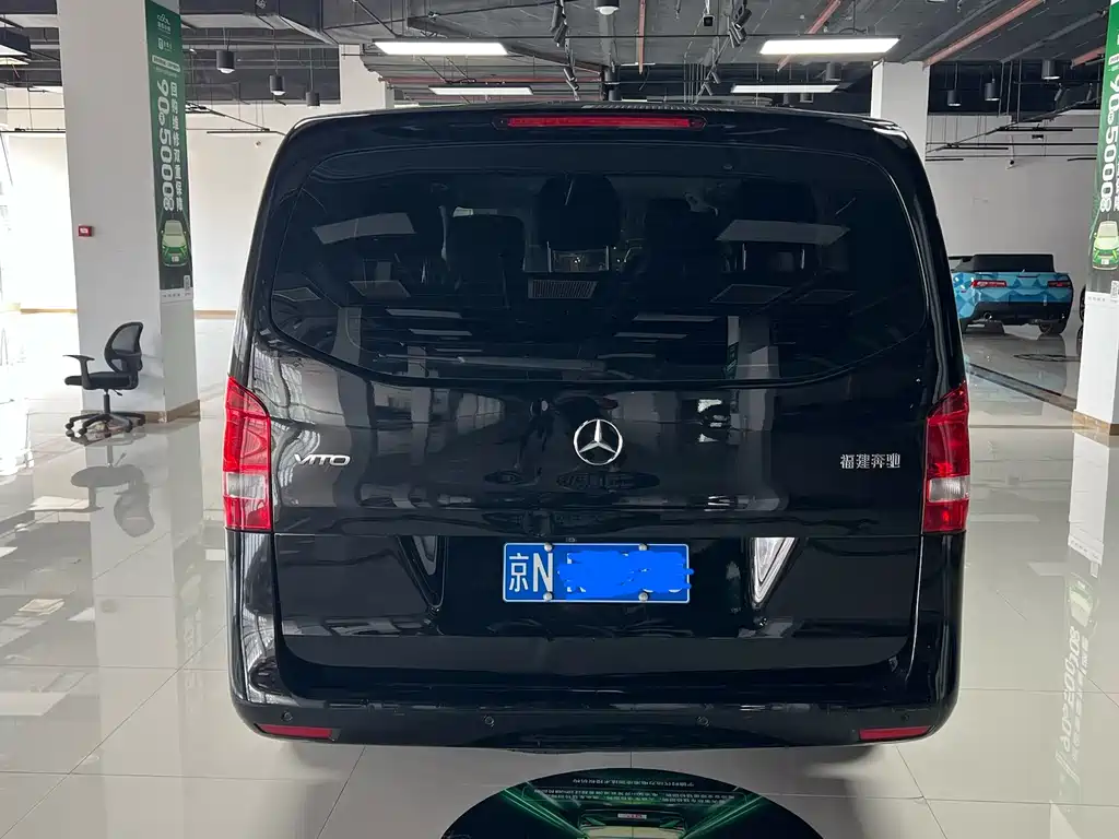 Mercedes-Benz Vito — миниатюра 4