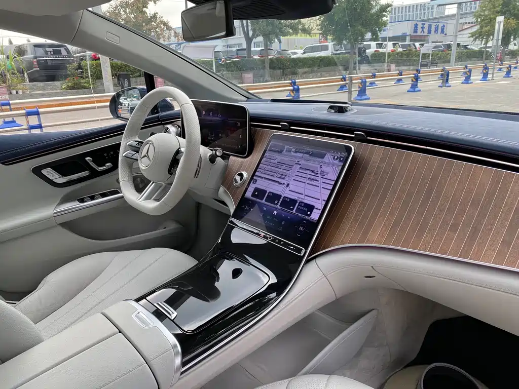 Mercedes-Benz EQE — миниатюра 17