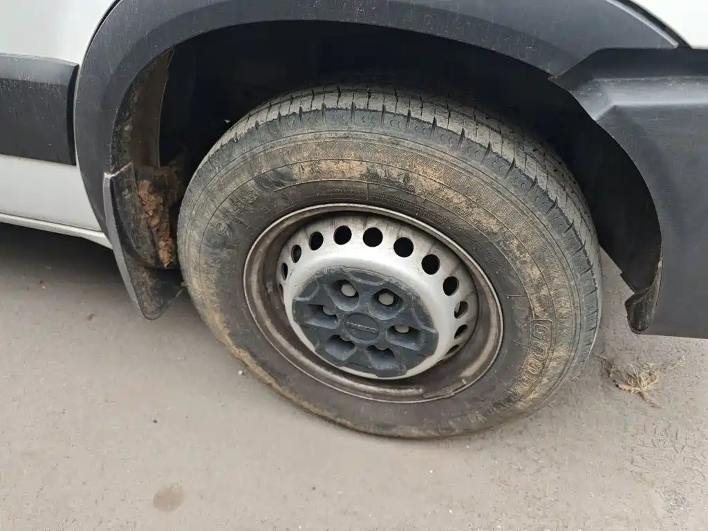 IVECO Ousheng — миниатюра 24