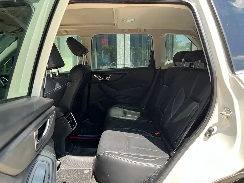 Subaru Forester — миниатюра 9
