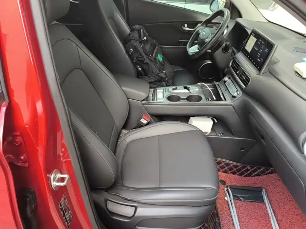 Hyundai Kona Electric — миниатюра 25