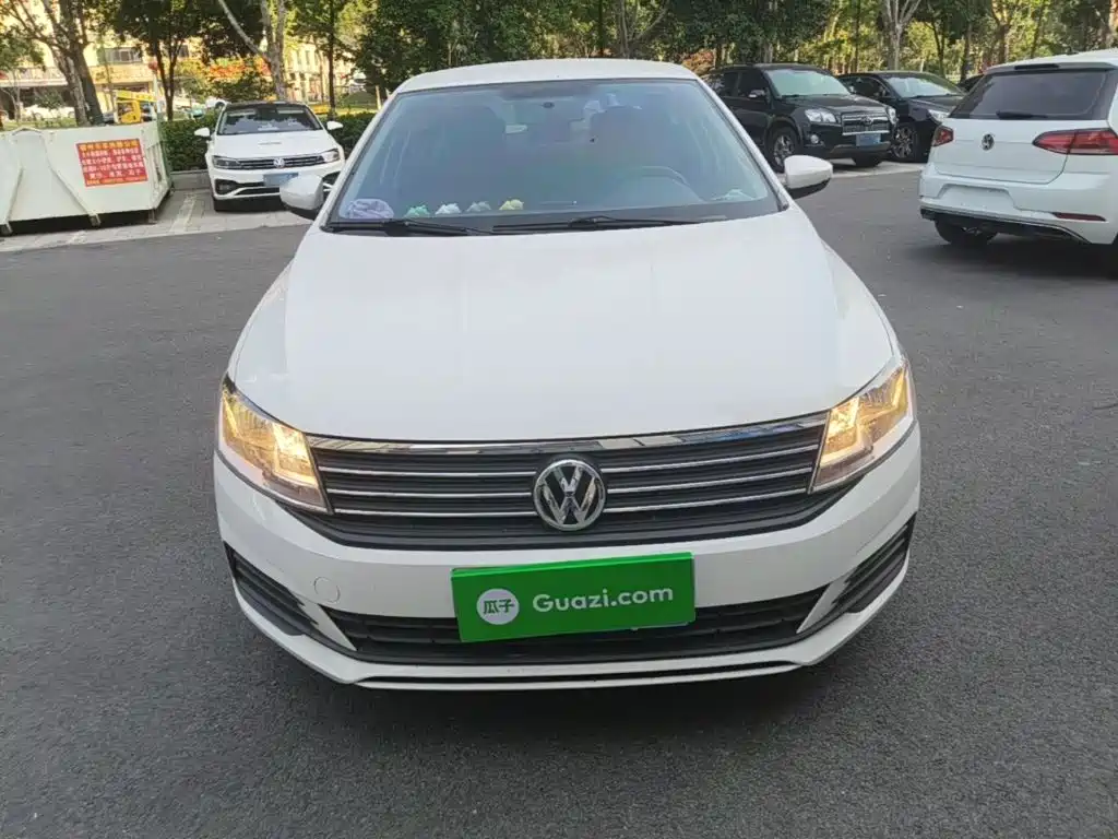 Volkswagen Lavida — миниатюра 3