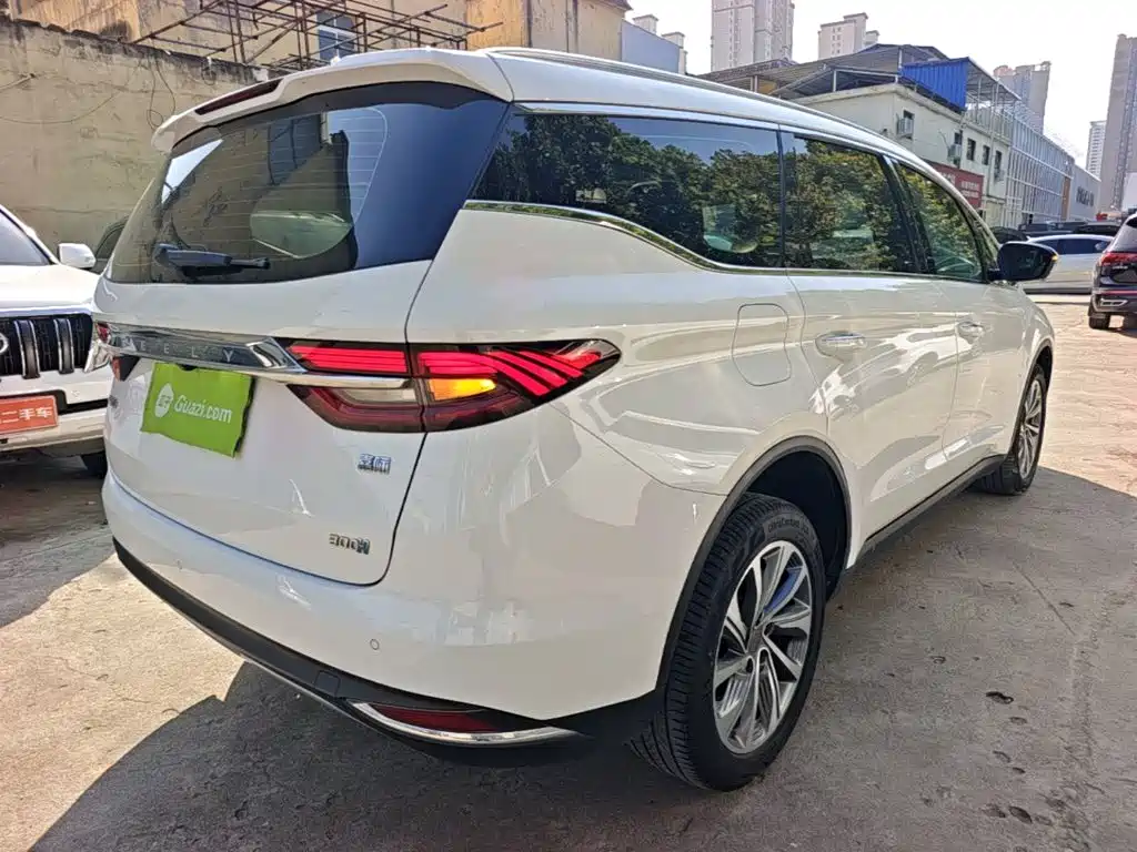 Geely Jia Ji — миниатюра 7