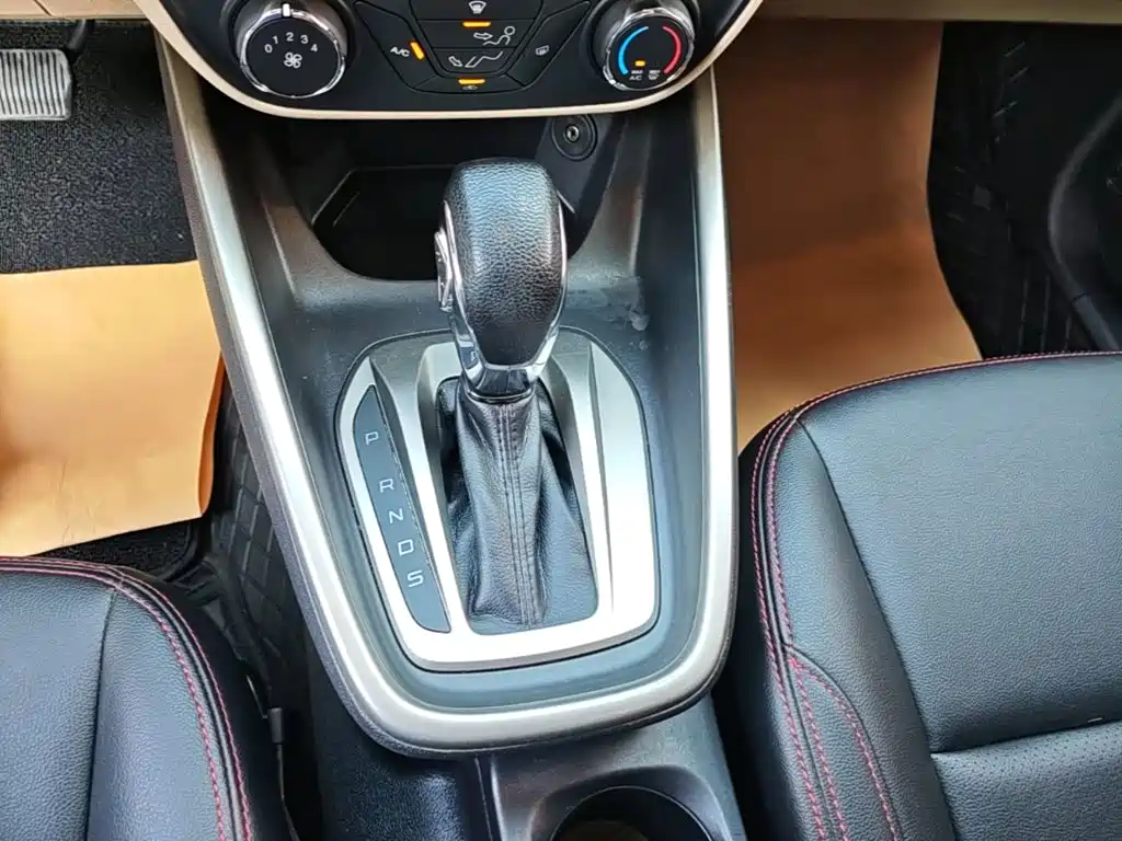 Ford Escort — миниатюра 14