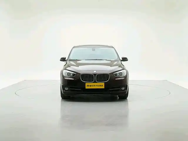 BMW 5 Series GT — миниатюра 2