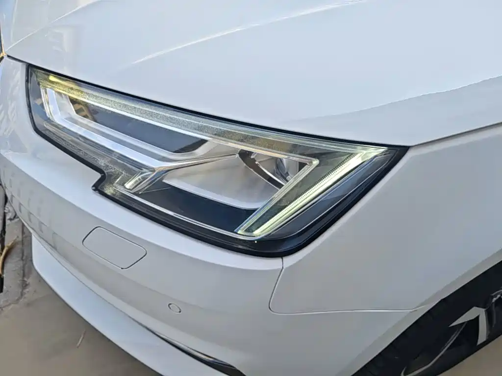 Audi A4L — миниатюра 24