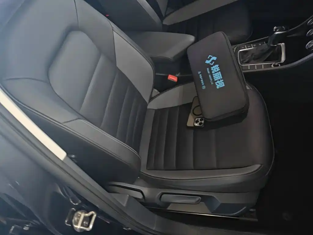 Volkswagen Sagitar — миниатюра 25