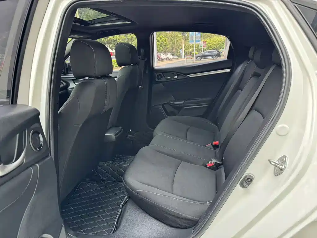Honda Civic — миниатюра 15