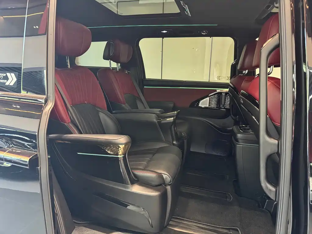 GAC Motor Trumpchi M8 — миниатюра 10