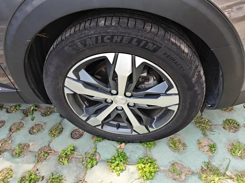 Peugeot 4008 — миниатюра 12