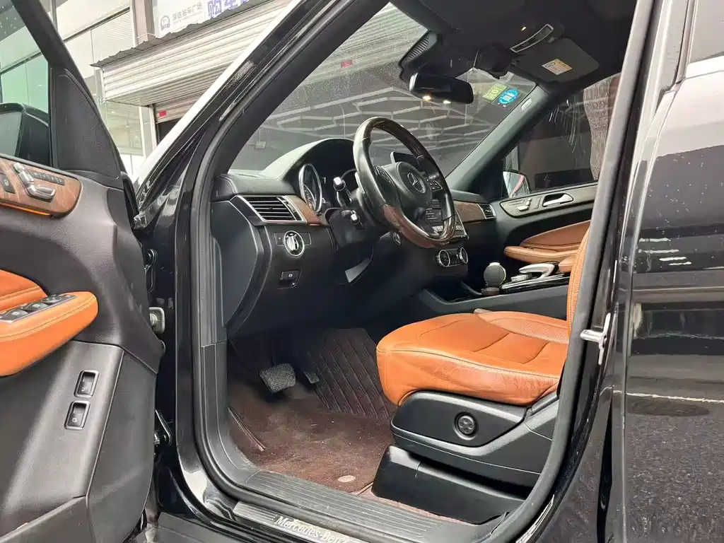 Mercedes-Benz GLS 2018 GLS 400 4MATIC Luxury