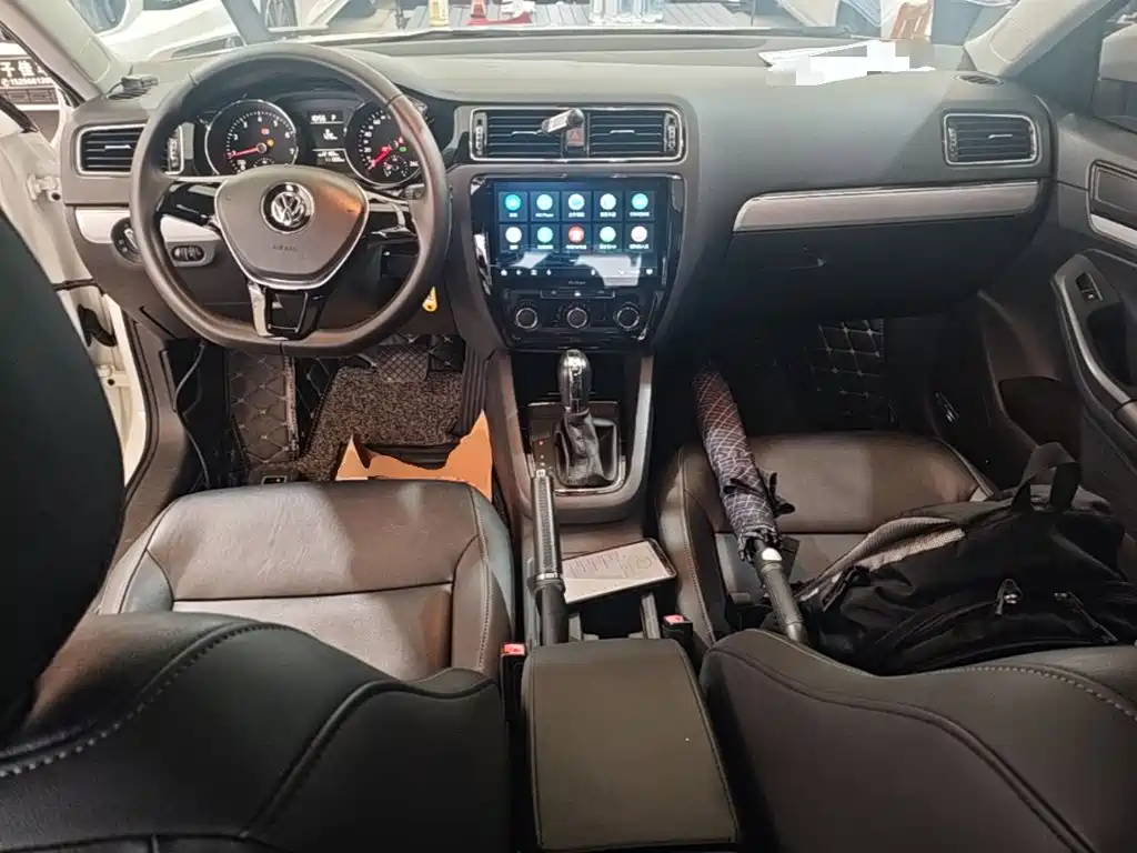 Volkswagen Sagitar — миниатюра 9