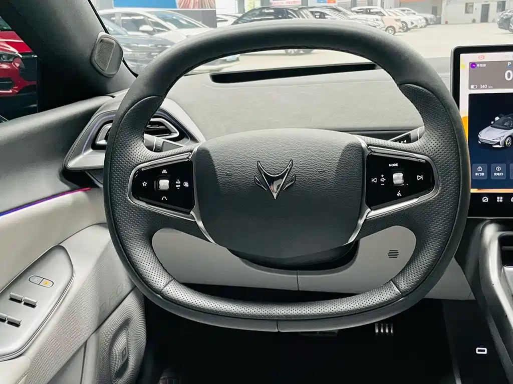 ARCFOX Alpha S5 — миниатюра 24