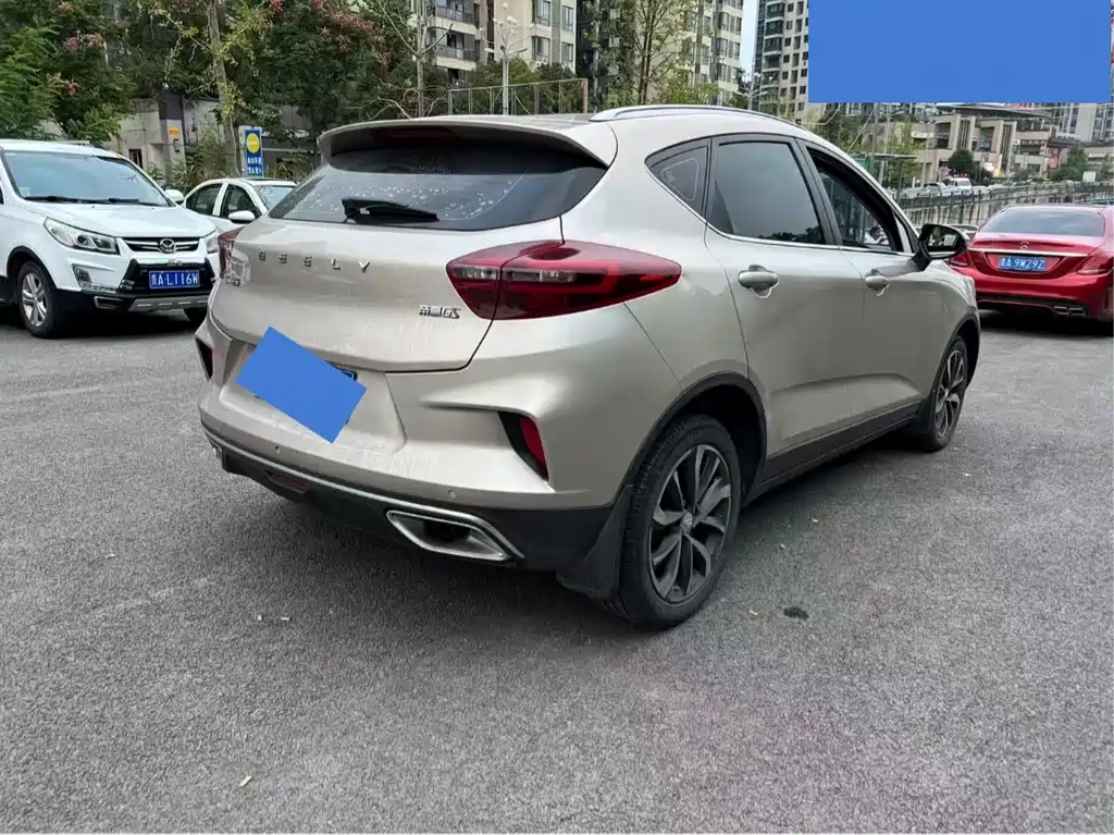 Geely Emgrand GS — миниатюра 11