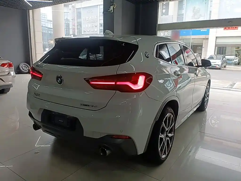 BMW X2 — миниатюра 7