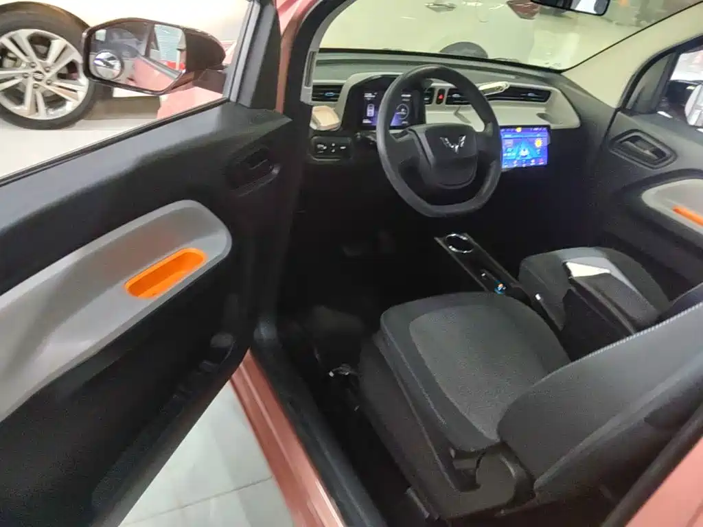 Wuling MINIEV — миниатюра 16