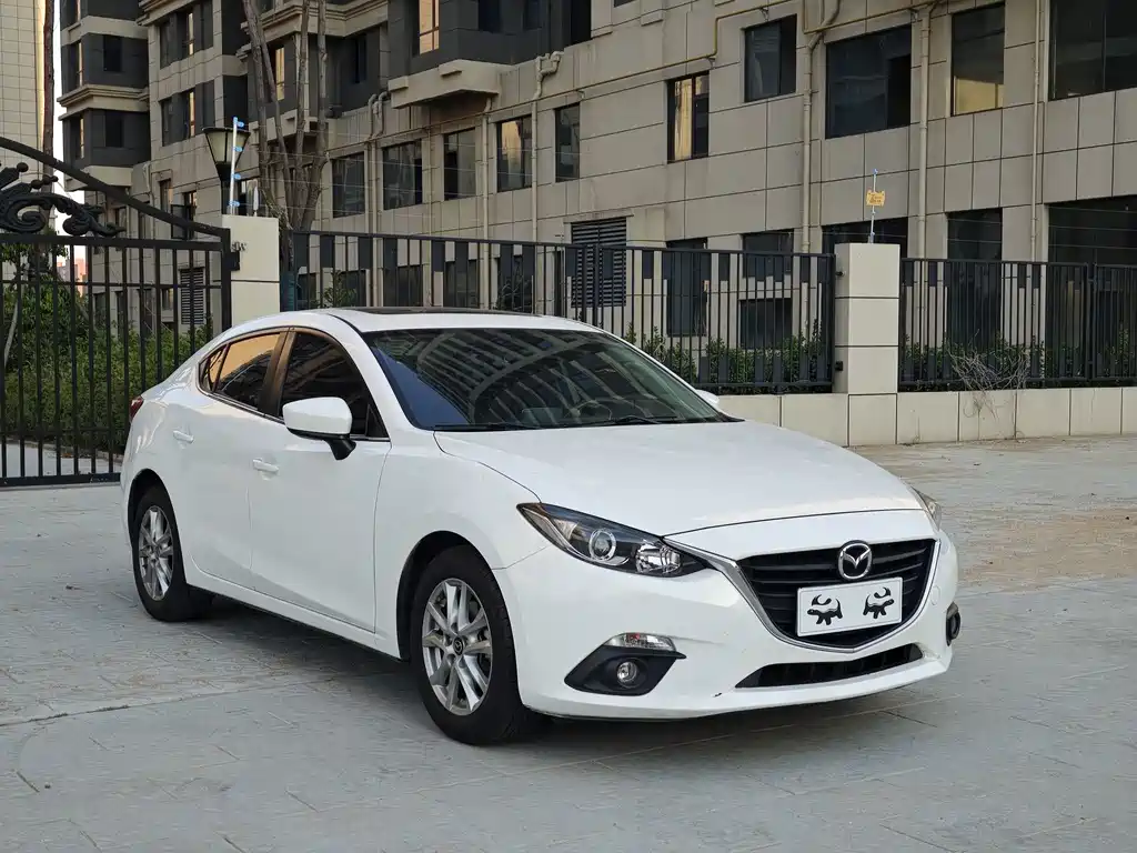 Mazda 3 Axela — миниатюра 2
