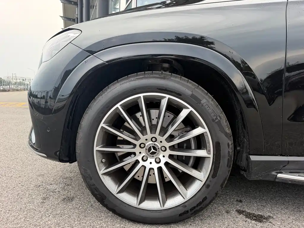 Mercedes-Benz GLE (Import) — миниатюра 8