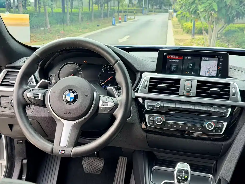 BMW 3 Series GT — миниатюра 9