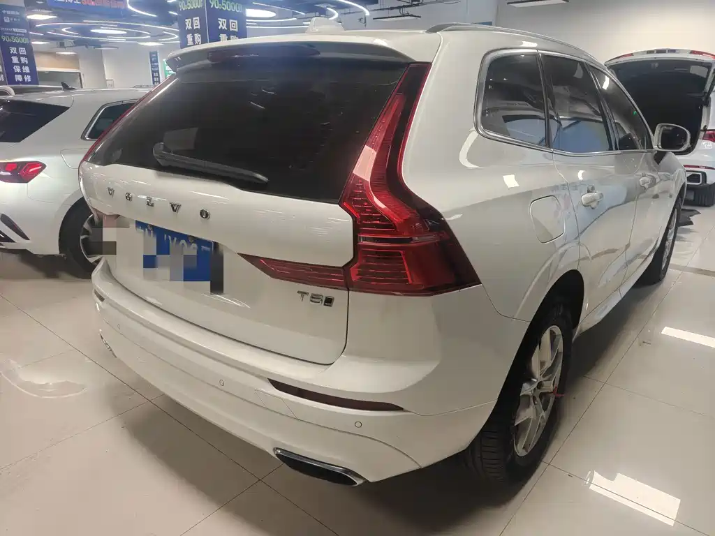 Volvo XC60 — миниатюра 6