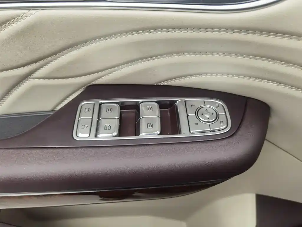 Hongqi Hongqi HQ9 — миниатюра 9