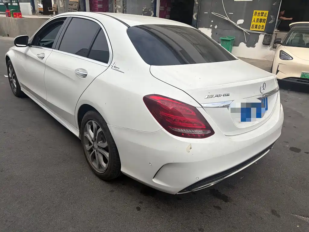 Mercedes-Benz C-Class — миниатюра 4