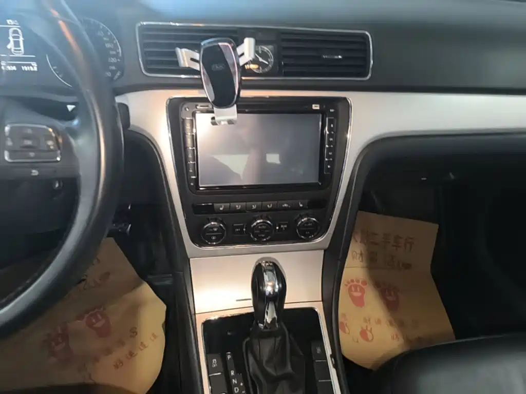 Volkswagen Passat — миниатюра 13