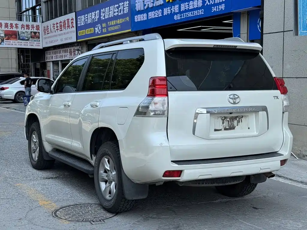 Toyota Prado (Import) — миниатюра 11