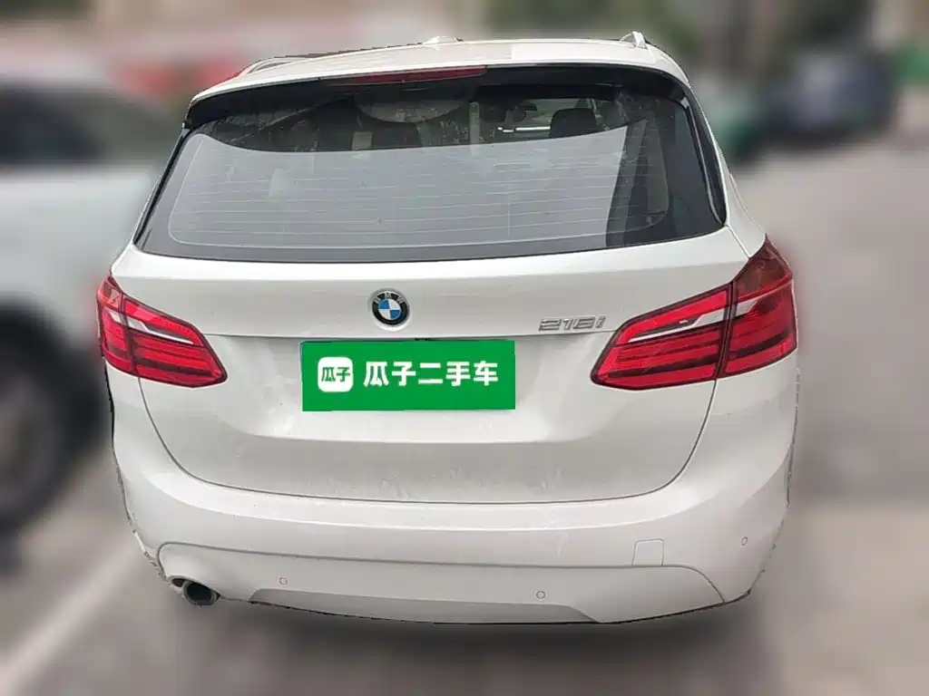 BMW 2 Series Active Tourer — миниатюра 8