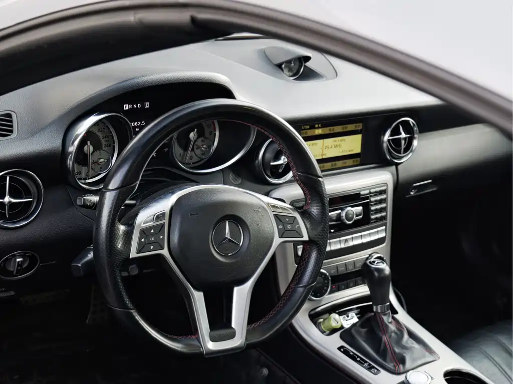 Mercedes-Benz SLK-Class — миниатюра 13