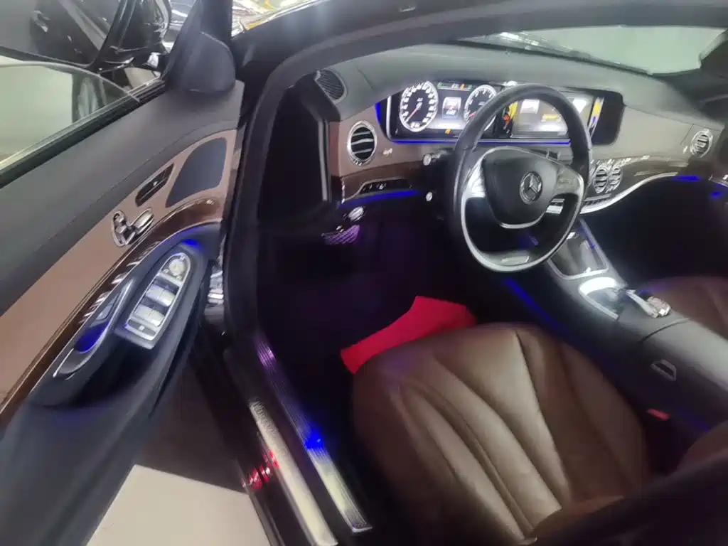 Mercedes-Benz S-Class — миниатюра 16