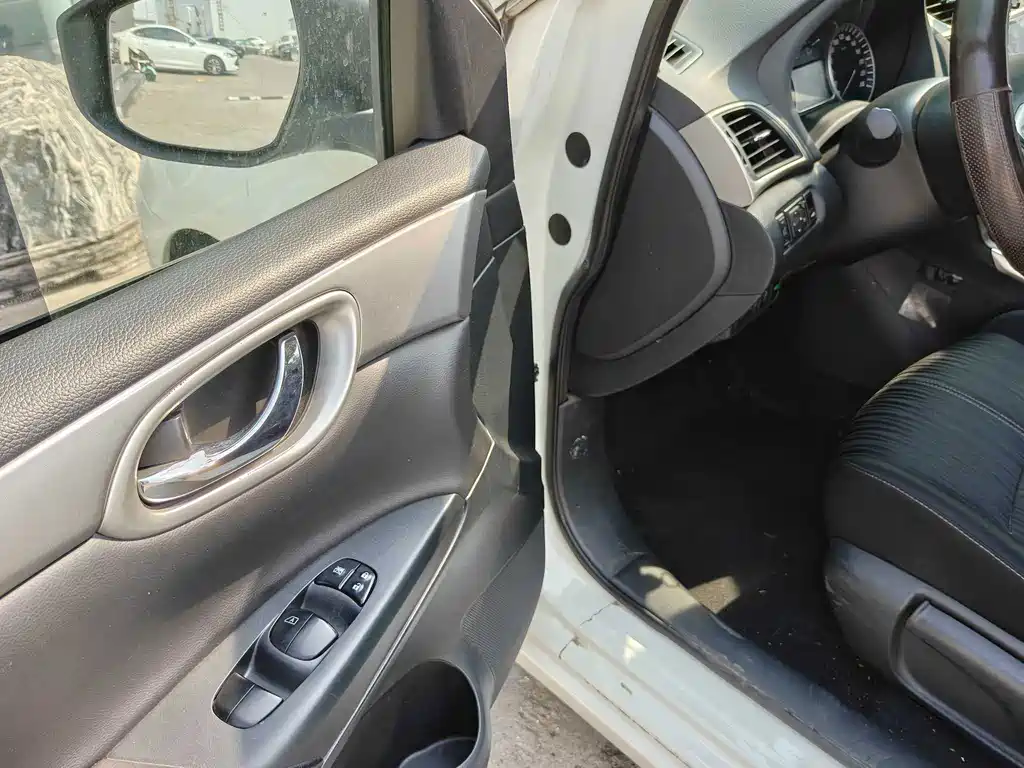 Nissan Sylphy — миниатюра 6