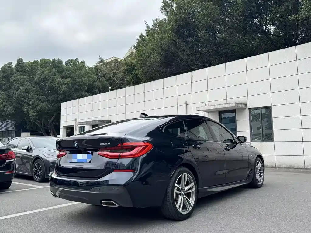 BMW 6 SERIES GT