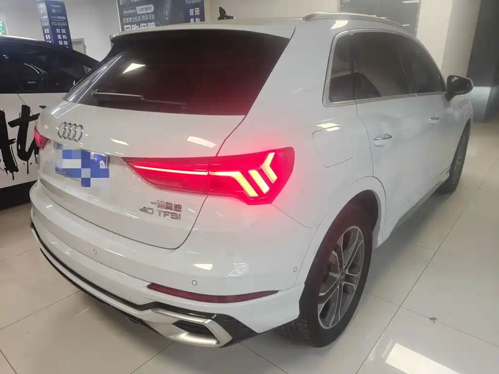 Audi Q3 — миниатюра 2