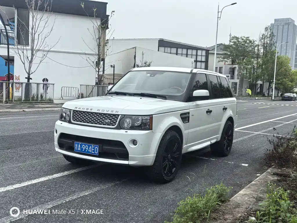 Land Rover Sport 2011