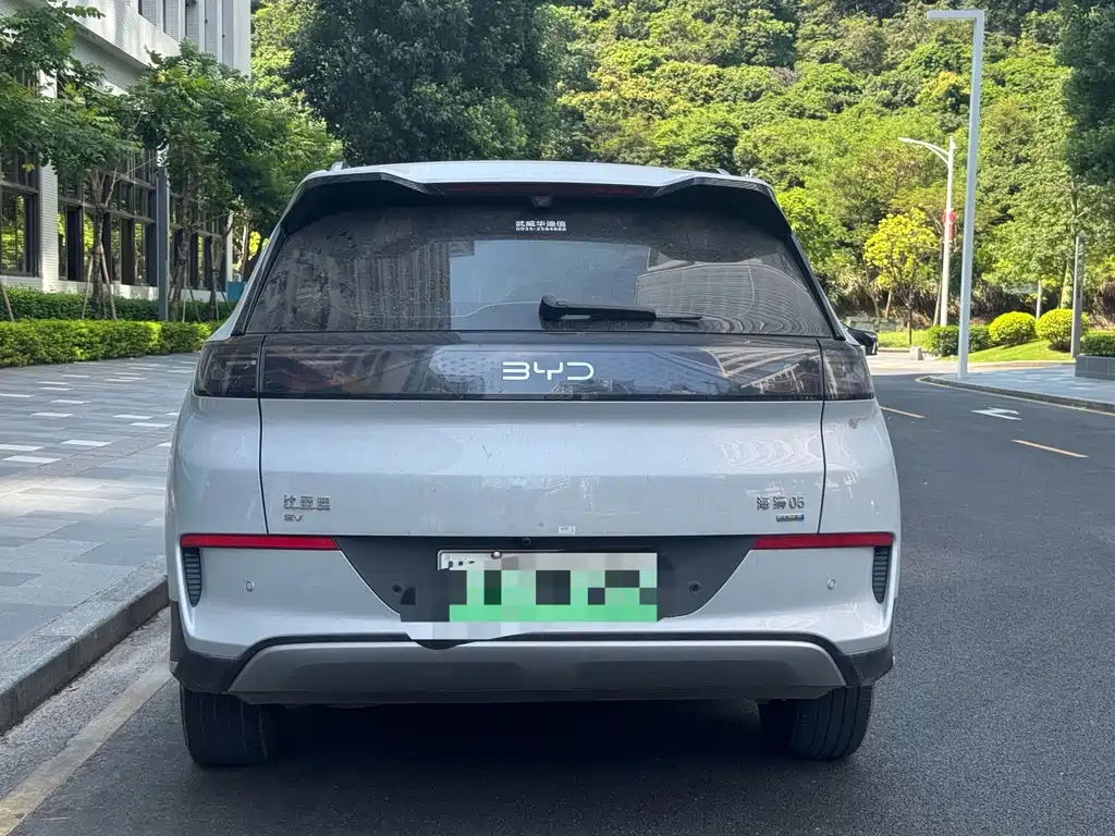 BYD Sealion 05 EV — миниатюра 8