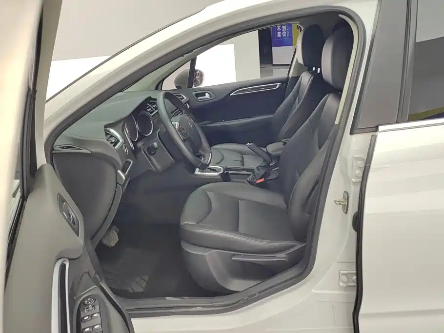 Citroen C4L — миниатюра 9